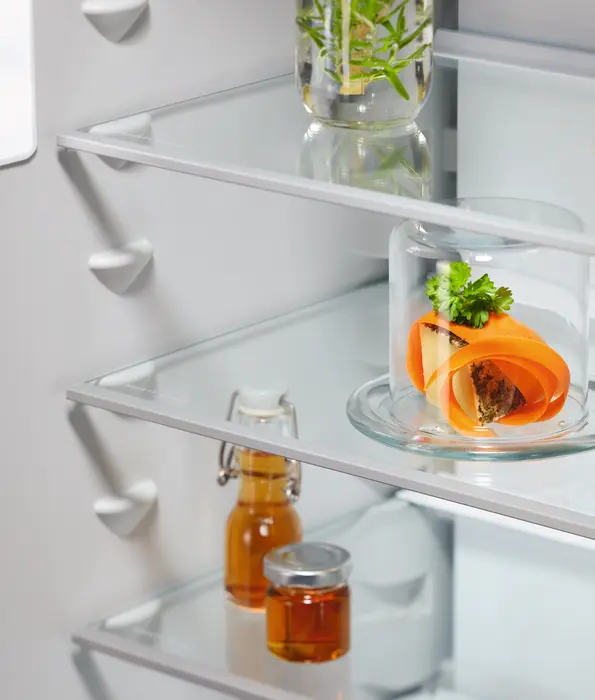 Electrolux ENA7CE18S3 BI Hűtő alulfagyasztós NF 14. kép