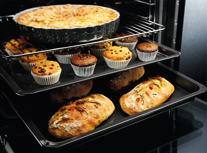 Electrolux EOF3H00BX SurroundCook 600 Beépíthető sütő aqua clean tisztítással 4. kép