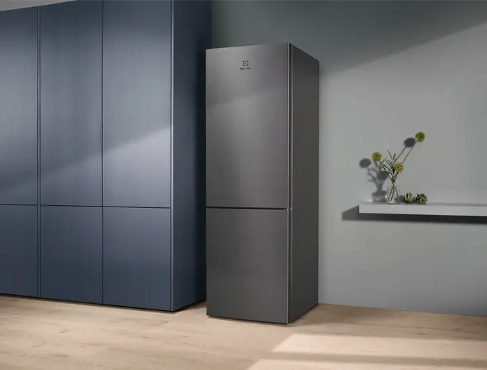 Electrolux LNT5ME32U1 Kombi hűtő alulfagyasztós NF 3. kép
