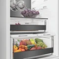 Whirlpool WHK2 5323 B5E1 beépíthető alulfagyasztós hűtőszekrény 9. kép