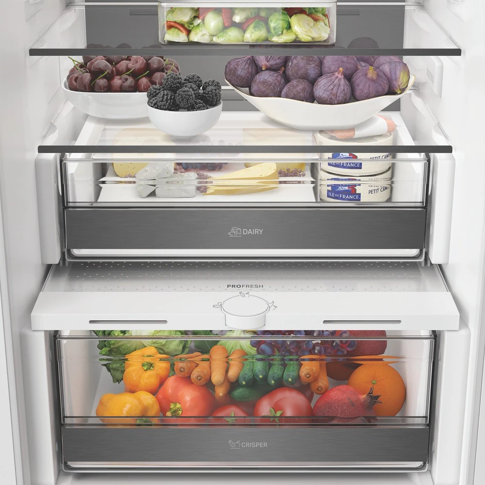 Whirlpool WHK2 5293 B5E2 beépíthető alulfagyasztós hűtőszekrény 11. kép