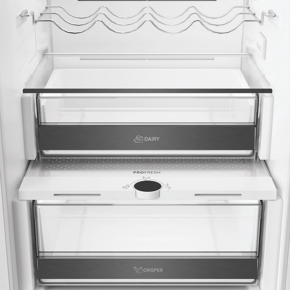 Whirlpool WHK2 5324 B6E beépíthető alulfagyasztós hűtőszekrény 11. kép