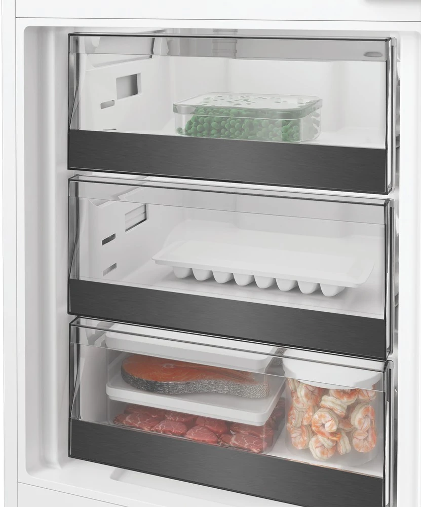Whirlpool WHK2 5324 B6E beépíthető alulfagyasztós hűtőszekrény 8. kép